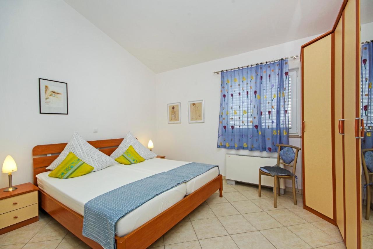 Matanovi Dvori Md Apartments Makarska Exterior photo