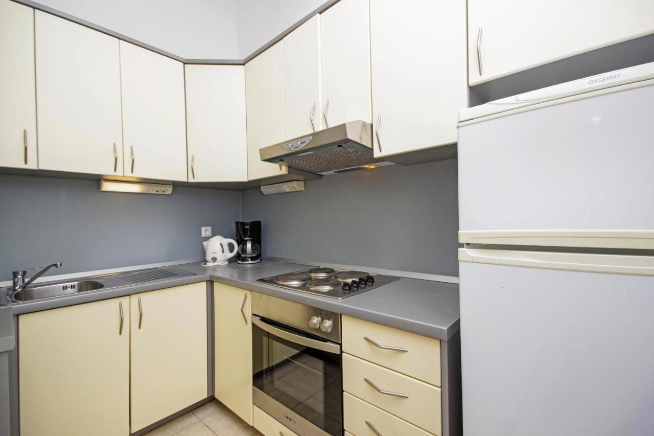 Matanovi Dvori Md Apartments Makarska Exterior photo