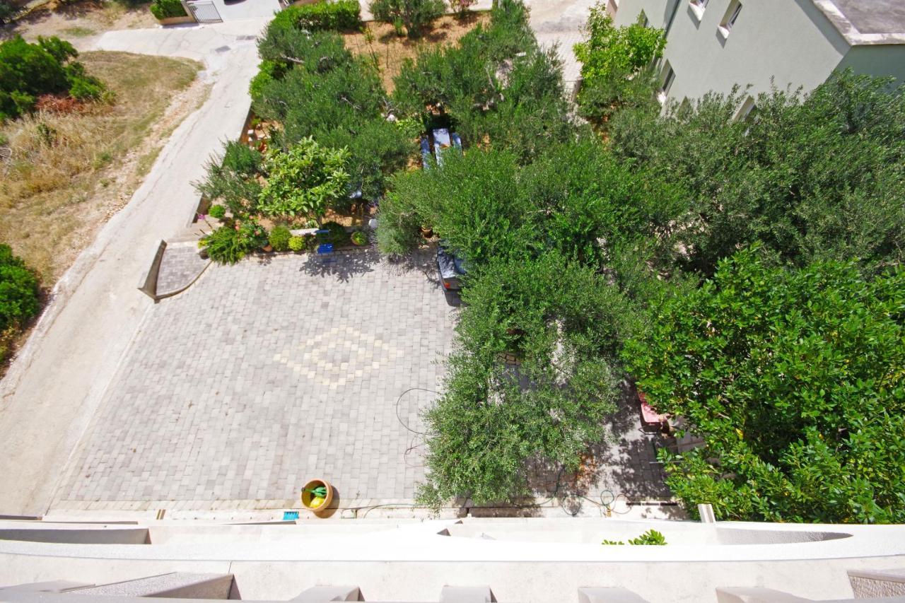 Matanovi Dvori Md Apartments Makarska Exterior photo